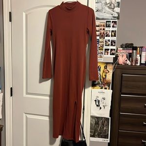Wild fable size medium orange long sleeve maxi sweater dress